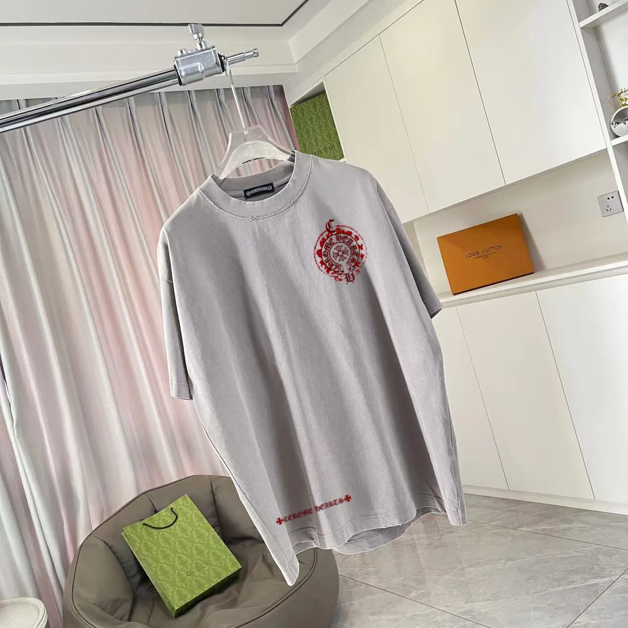 🅿️200 ch Crocodile* 2025 spring and summer new style, washed, worn, Sanskrit cross print, short-sleeved T-shirt, customized fabric 320g, same style for men and women, size: S M L XL XXL five codes, color: black gray